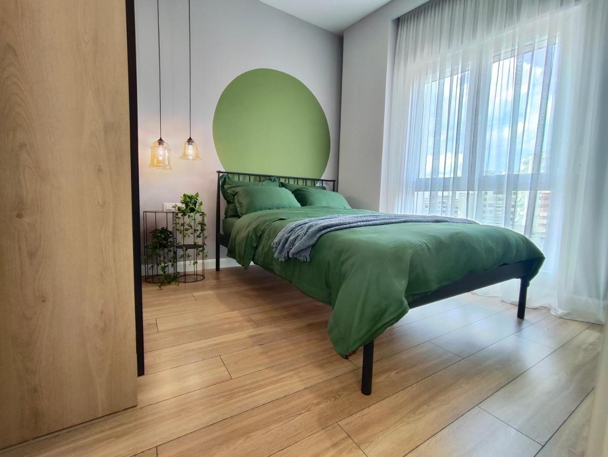 Ferienwohnung Modern Style 2Br-Apt - 10Min To Skanderbeg Square Tirana Exterior foto